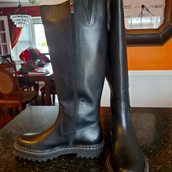 Vince Camuto Phrancie Leather Boots New 